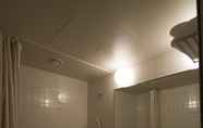 In-room Bathroom 5 Laguna Suite Hotel & Wedding Nagoya