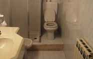 Toilet Kamar 2 Maderno