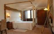Bedroom 4 Nascar Hotel