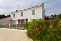 Exterior Madame Vacances Les Mas de St Hilaire