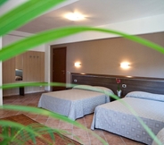 Kamar Tidur 6 Hotel Marinella