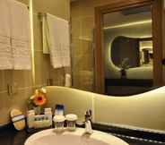 Toilet Kamar 3 Orty Airport Hotel