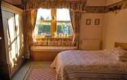 Kamar Tidur 5 Moor End House Bed & Breakfast