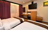 Bedroom 2 Hotel Skypark Myeongdong I