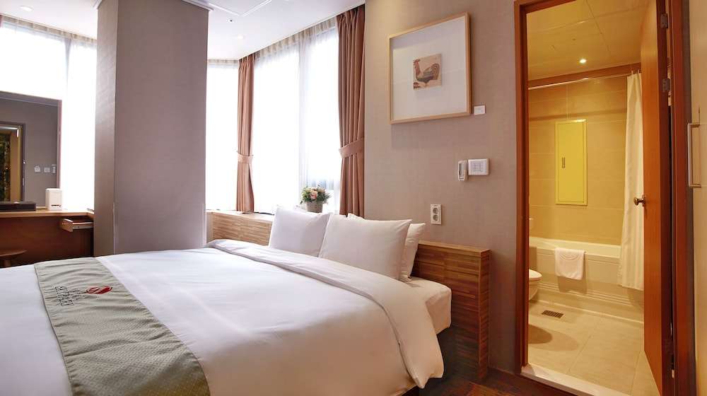 Hotel Skypark Myeongdong Iii khách sạn ở Seoul