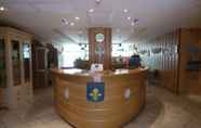 Lobby 3 Best Western Gemenos en Provence