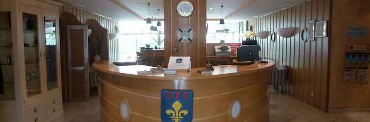 Lobby Best Western Gemenos en Provence