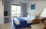 Bedroom 7 Best Western Gemenos en Provence