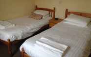 Kamar Tidur 6 Newcastle House Hotel