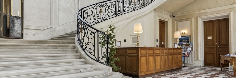 Lobby Château d'Ermenonville