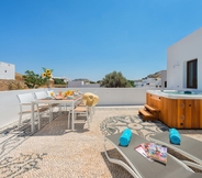 Common Space 7 Lindos Diamond Exclusive Villa