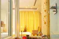 In-room Bathroom Trimrooms Palm D'or