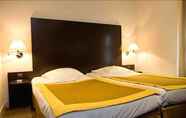 Bedroom 2 Grand Hotel d'Orléans