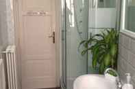 Phòng tắm bên trong Colazione Al Vaticano