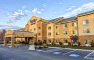 Bangunan 4 Fairfield Inn & Suites by Marriott Harrisburg West