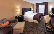 Bedroom 5 Holiday Inn Ardmore I-35, an IHG Hotel