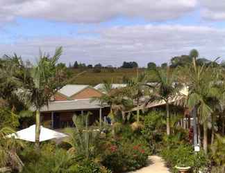 Exterior 2 McLaren Vale Motel & Apartments