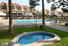 Swimming Pool 2 Club Aphrodite Erimi