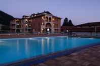 Swimming Pool Golfo Gabella