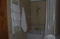 In-room Bathroom Hotel Al Malcanton