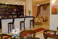 Bar, Kafe, dan Lounge Alexiou Hotel