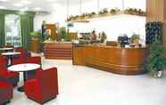 Lobi 5 Hotel Acquaterme