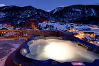 Swimming Pool Mountain Exposure Luxury Chalets & Penthouses & Apartments