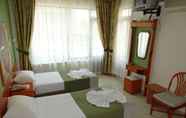 Bedroom 6 Pinar Hotel