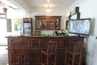 Bar, Kafe dan Lounge Pigeon Island Beach Resort