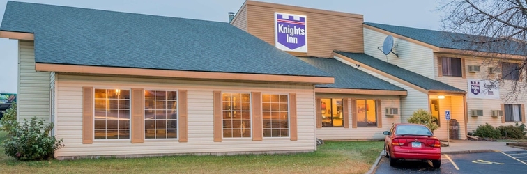 Exterior Knights Inn Litchfield