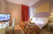 Bedroom 6 Euro Hotel