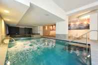 Swimming Pool Hotel Crozzon