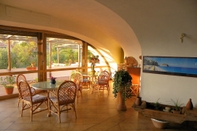 Lobby Le Roccette San Leonardo