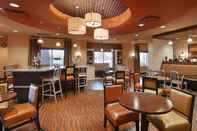 Bar, Cafe and Lounge Best Western Plus Tupelo Inn & Suites