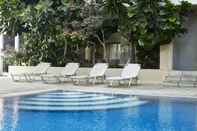 Swimming Pool Pearl Hotel