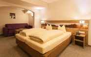 Bilik Tidur 5 Best Western Panoramahotel Talhof