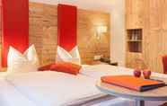 Bilik Tidur 4 Best Western Panoramahotel Talhof