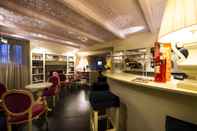 Bar, Cafe and Lounge Borgo San Faustino Country Relais and Spa