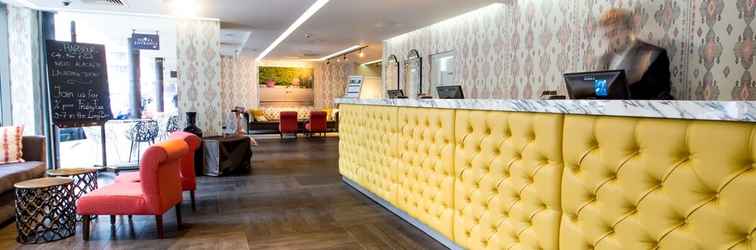 Lobi Harbour Hotel Guildford