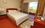 Bedroom 5 Golf Porto Marina
