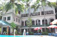 Kolam Renang Jeevan Ayurvedic Beach Resort