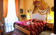 Bedroom 2 La Dolce Vita - Luxury House