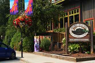 Exterior 4 Howe Sound Inn & Brewing Company