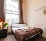 Kamar Tidur 3 Newmarket Ale House – Hotel & Restaurant