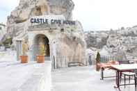 Exterior Castle Cave Hotel