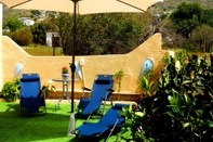 Swimming Pool Apartments Papafotis