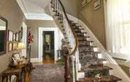 Lobi 4 Homeport Historic Bed & Breakfast/Inn c 1858