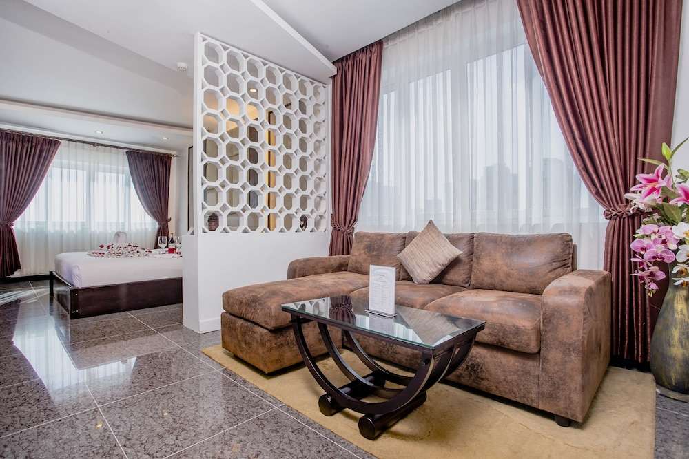 King Grand Boutique Hotel khách sạn Campuchia