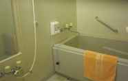 Toilet Kamar 5 Kamenoi Hotel Beppu