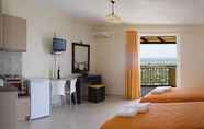 Bedroom 5 Hotel Irida